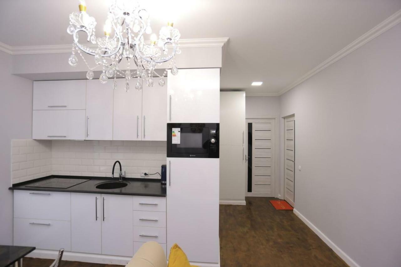 Luxury 2 Bedrooms Apartment Walking Distance From Gur-Emir 사마르칸트 외부 사진