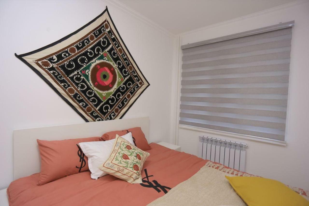 Luxury 2 Bedrooms Apartment Walking Distance From Gur-Emir 사마르칸트 외부 사진